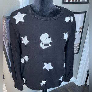 Karl Lagerfeld stars sweater